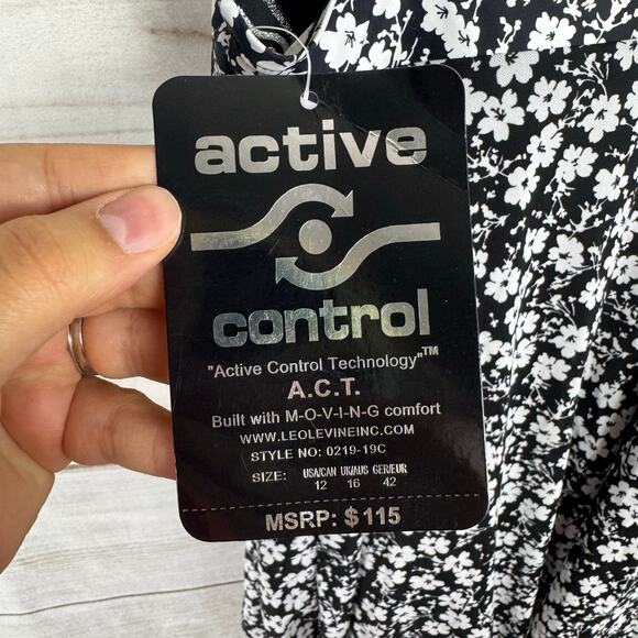 A.C.T White & Black Floral Print Mesh Overlay 1-Piece Swimsuit Size 12 - Picture 7 of 10